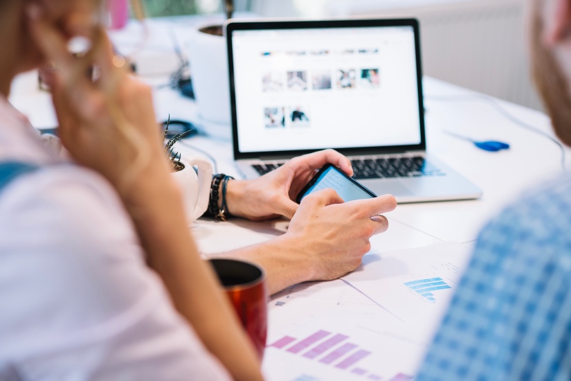 Gestionar un programa de afiliados para productos financieros